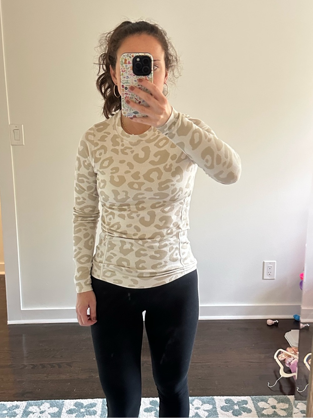 Sweaty Betty Beige Leopard Print Ribbed Long Sleeve Workout Top | Size 6